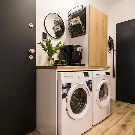 Tucan - 77 Wigury - Dostep Na Kod - Parking - Smaczna Kawa - Centrum - Blisko Piotrkowska - Galeria - Widok Na - Klimatyzacja - 7 Pietro - Fv Apartment