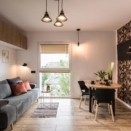 Tucan - 77 Wigury - Dostep Na Kod - Parking - Smaczna Kawa - Centrum - Blisko Piotrkowska - Galeria - Widok Na - Klimatyzacja - 7 Pietro - Fv