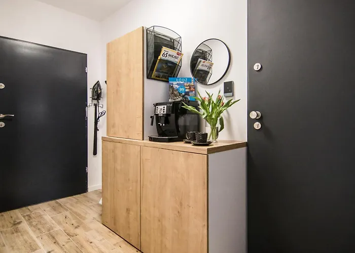 Tucan - 77 Wigury - Dostep Na Kod - Parking - Smaczna Kawa - Centrum - Blisko Piotrkowska - Galeria - Widok Na - Klimatyzacja - 7 Pietro - Fv Apartment Łódź