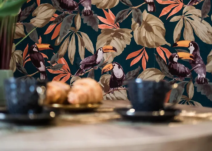 Apartment Tucan - 77 Wigury - Dostep Na Kod - Parking - Smaczna Kawa - Centrum - Blisko Piotrkowska - Galeria - Widok Na - Klimatyzacja - 7 Pietro - Fv *