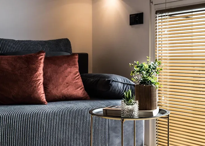 شقة Tucan - 77 Wigury - Dostep Na Kod - Parking - Smaczna Kawa - Centrum - Blisko Piotrkowska - Galeria - Widok Na - Klimatyzacja - 7 Pietro - Fv