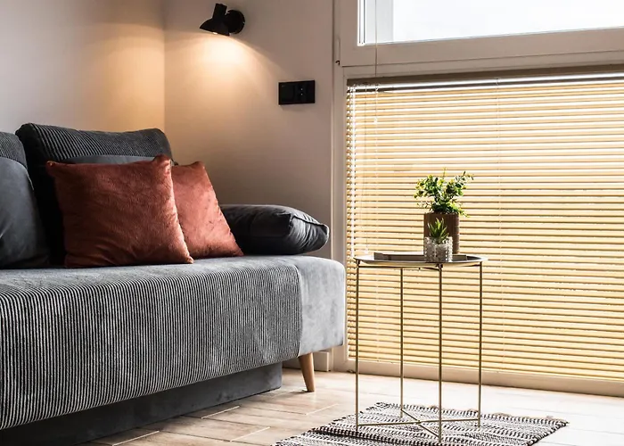 Lejlighed Tucan - 77 Wigury - Dostep Na Kod - Parking - Smaczna Kawa - Centrum - Blisko Piotrkowska - Galeria - Widok Na - Klimatyzacja - 7 Pietro - Fv *